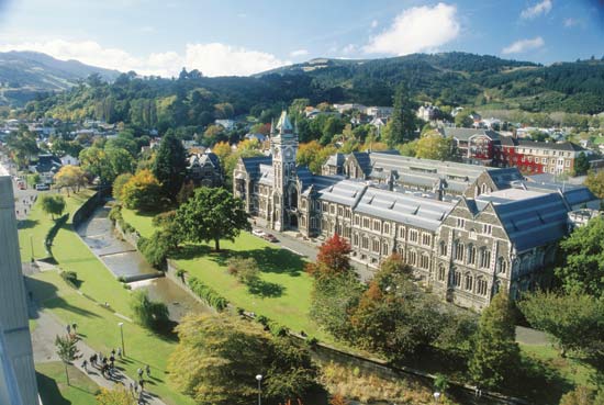 [Image: University-Campus.jpg]